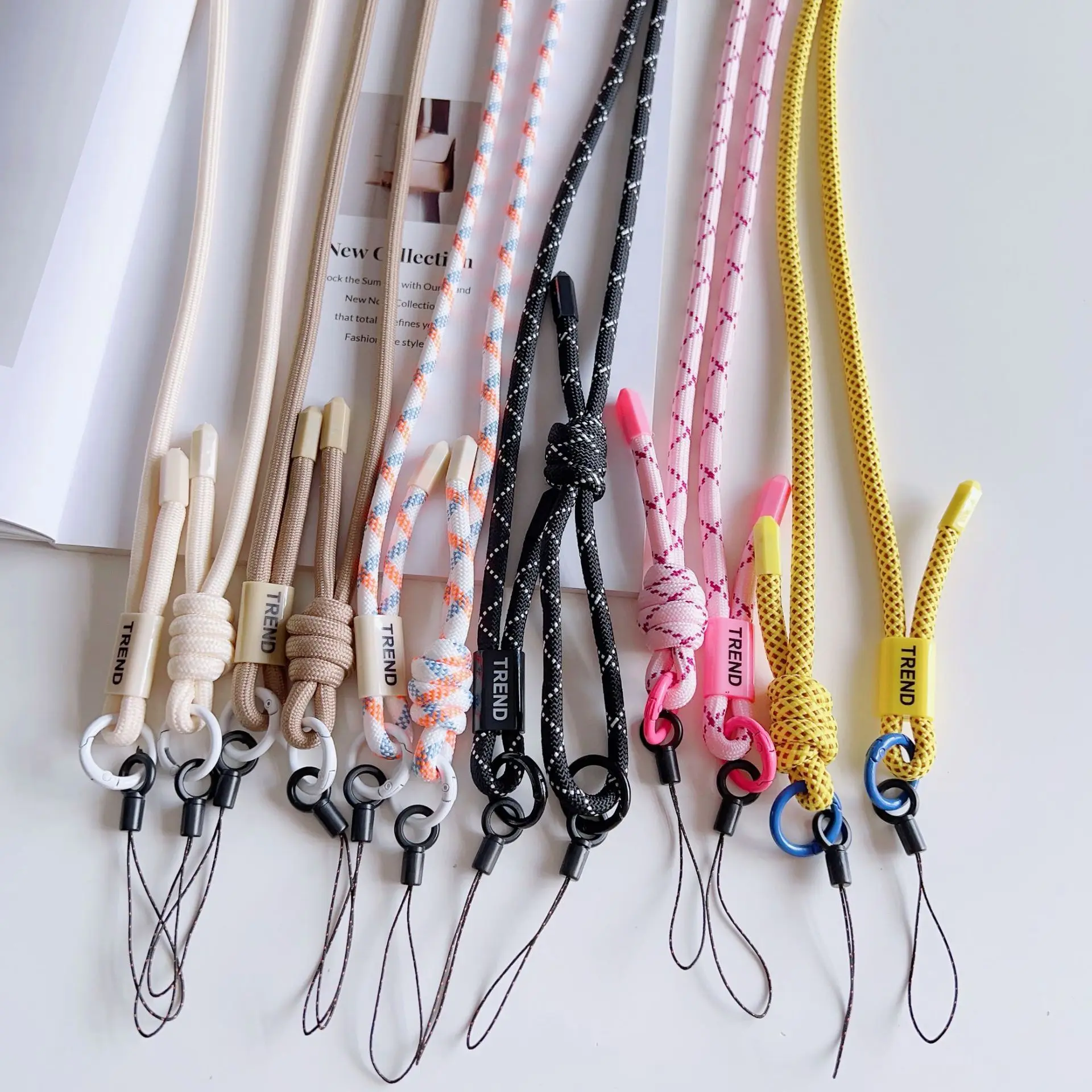 Lanière de téléphone universel - Crossbody Lanyard Neck Strap Case avis et prix